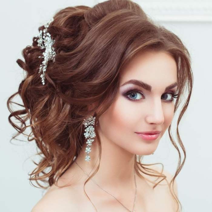hairstyles haircutsstyle it onholiday party hairstyle terbaru