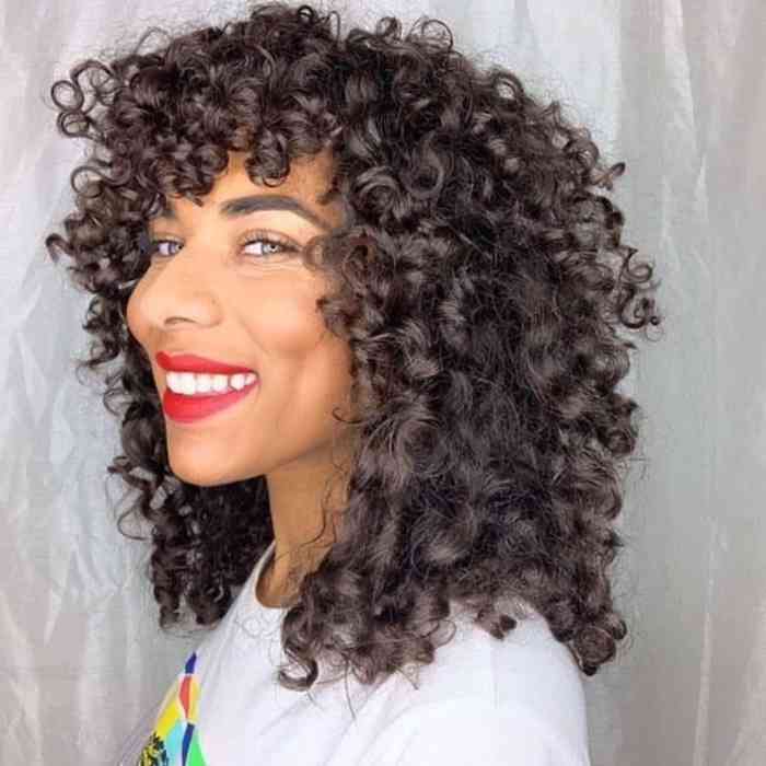 hairstyles haircutscurly hairstyleswear curly hair with bangs