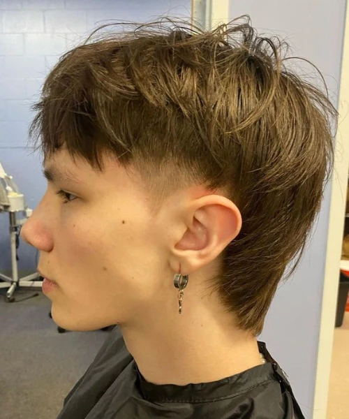 Gaya Rambut Pria Terbaik untuk Rambut Lurus
