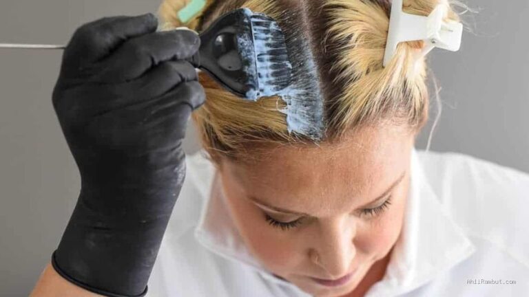 Photo by voi.id - Panduan Bleaching Rambut Sendiri di Rumah agar Warna Rata dan Rapi