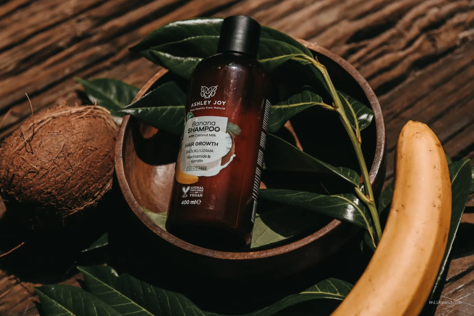 Photo by Doğu Tuncer via Pexels - Rekomendasi Sampo Terbaik untuk Atasi Rambut Kering dan Rusak