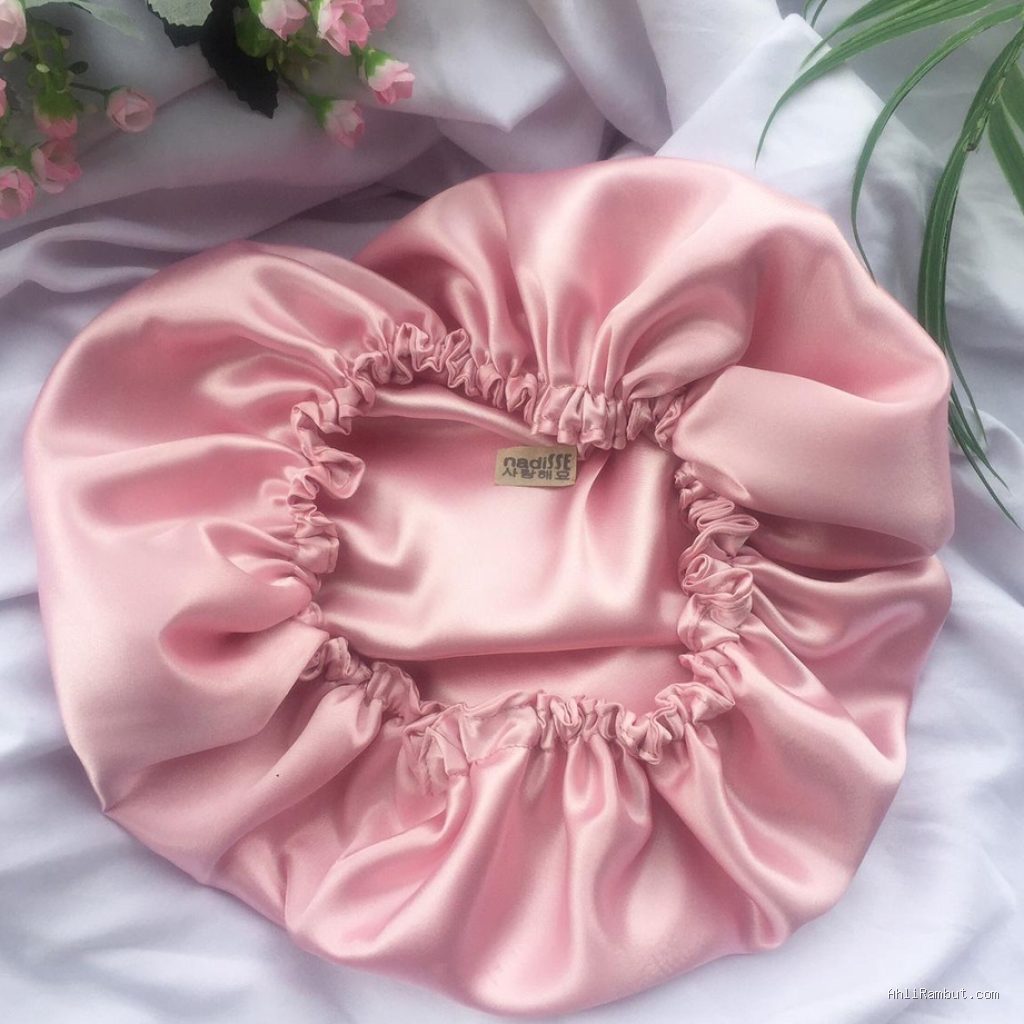 Photo by shopee.co.id - Panduan Memilih Satin Silk Bonnet Terbaik untuk Perawatan Rambut