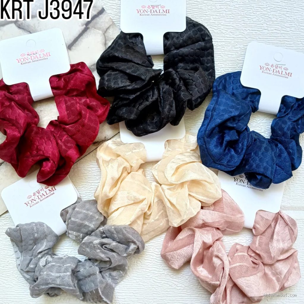 Photo by shopee.co.id - Panduan Memilih Scrunchie Sutra Asli agar Rambut Tidak Patah