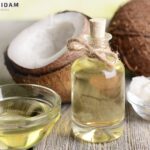 Photo by pyfahealth.com - Panduan Menggunakan Virgin Coconut Oil Sebelum Keramas yang Efektif