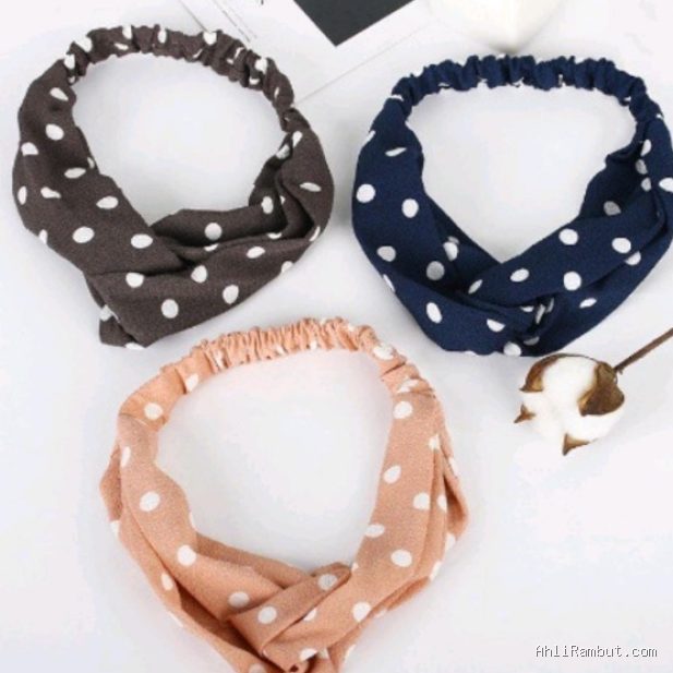 Photo by shopee.co.id - Panduan Nyaman Memakai Bandana Kain Agar Tidak Pusing