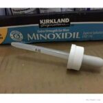 Photo by shopee.co.id - Efek Samping Bulu Halus Tumbuh di Dahi dan Pelipis Akibat Minoxidil Meleber