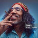 Photo by istockphoto.com - Penyebab Rambut Depan Mundur Lebih Cepat Pada Perokok Aktif